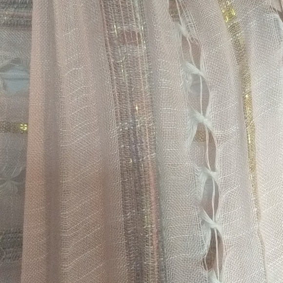 Pink Scarf Shaw - Picture 4 of 7